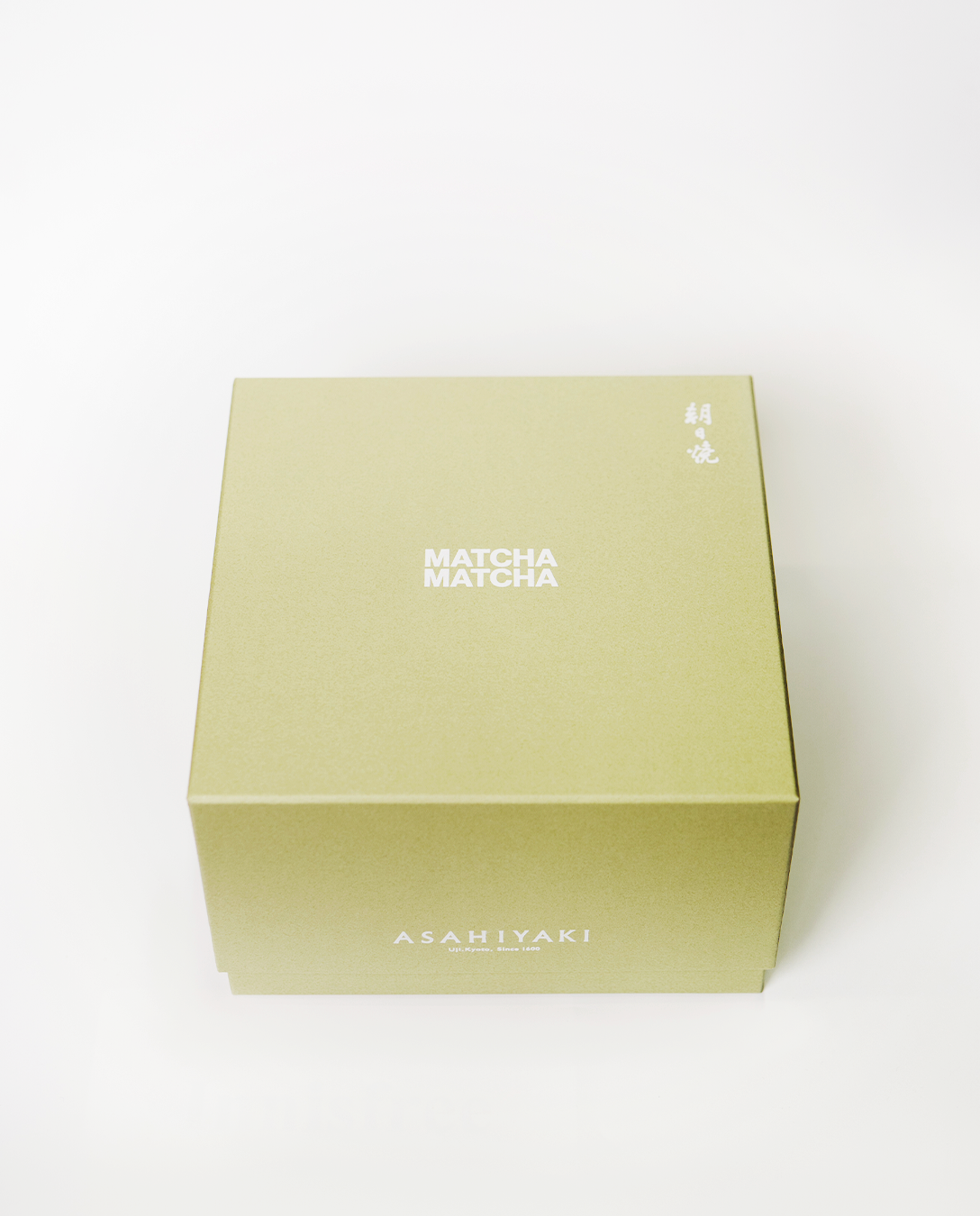 Light green box with 'Matcha Matcha' and 'AKARIYAKI' text on a white background